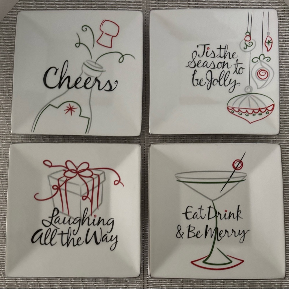 Christmas Set of 4 Food Network Eat Drink & Be Merry Dessert Appetizer Plates 6"